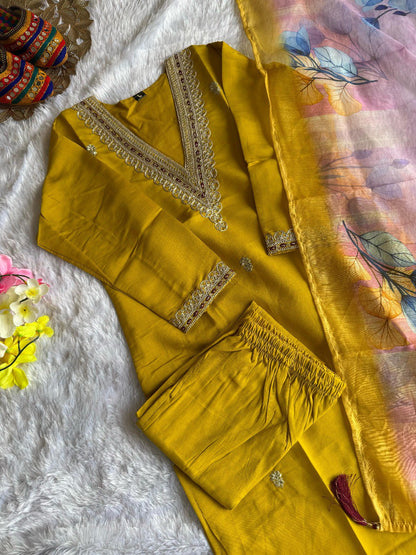 ETHNIC SET  WITH DUPATTA