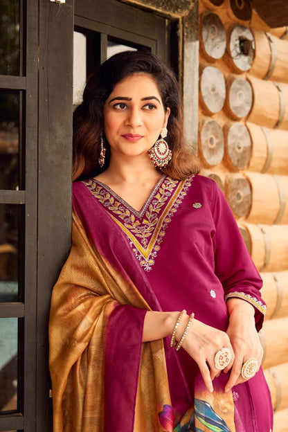 ETHNIC SET  WITH DUPATTA