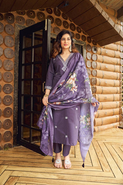 ETHNIC SET  WITH DUPATTA