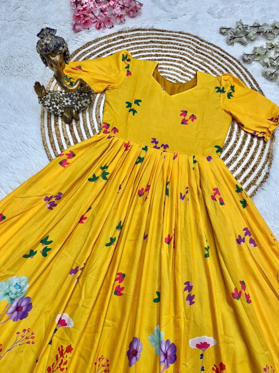 New Super Trendy Dress
