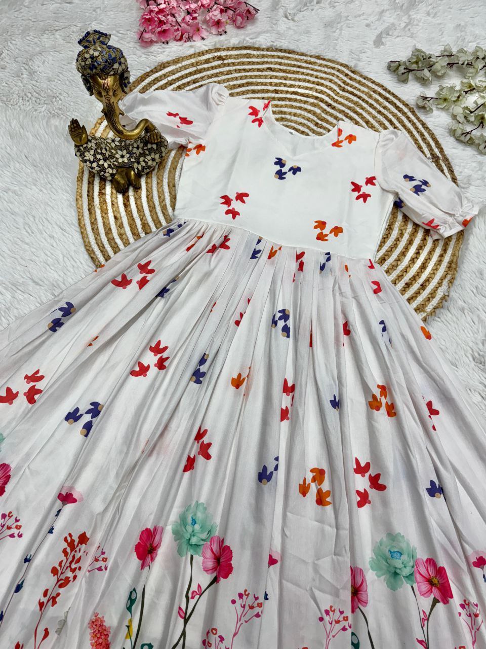 New Super Trendy Dress