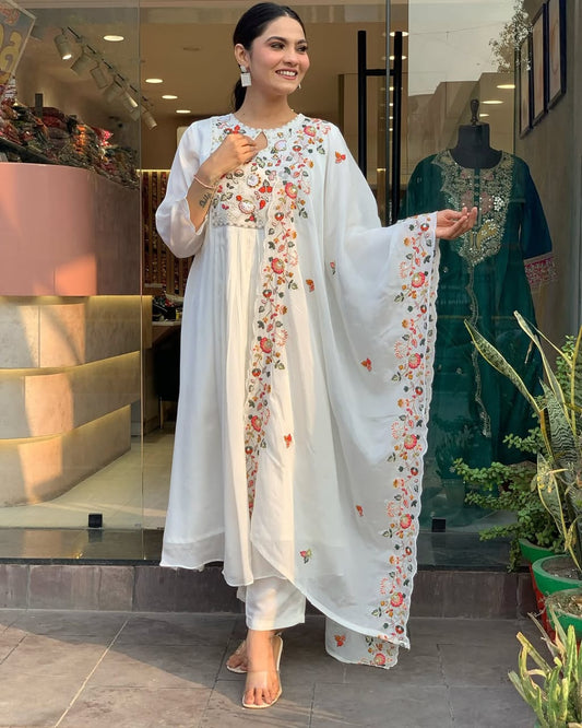 White Bunnai Suit