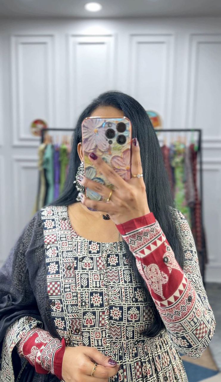 Spacial Kalamkari Gown