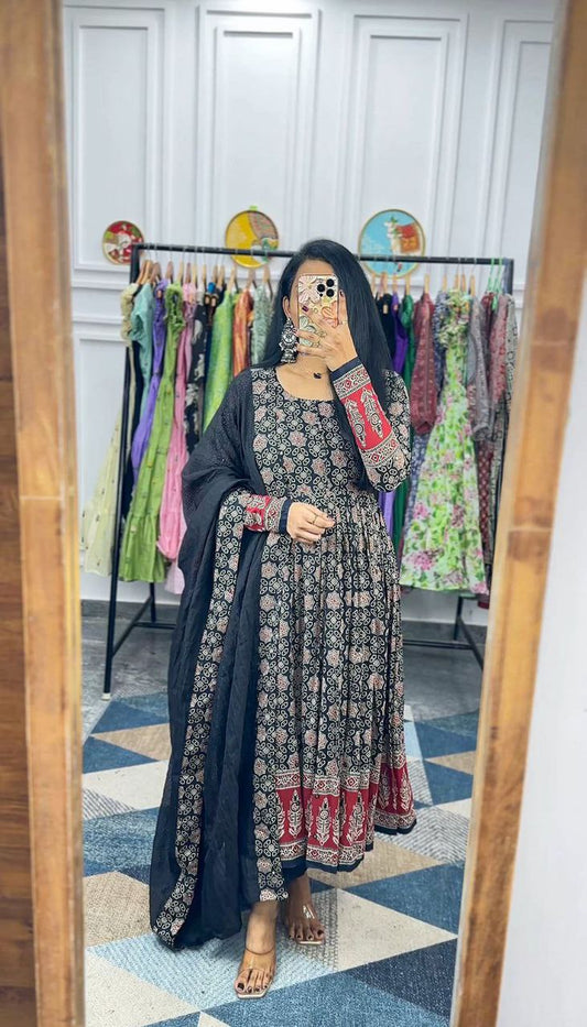 Spacial Kalamkari Gown