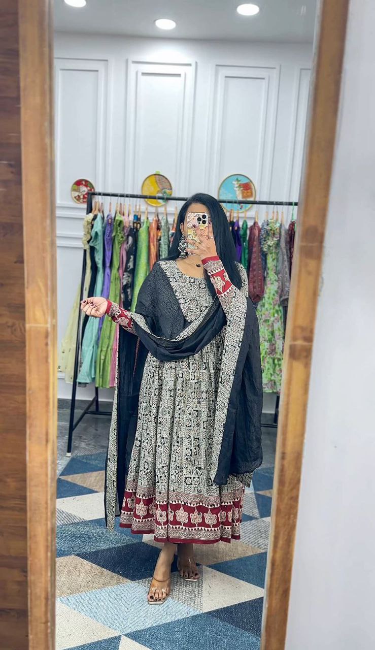 Spacial Kalamkari Gown