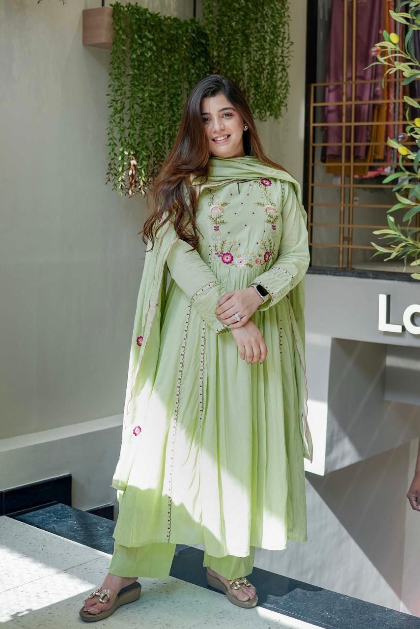 New 3 pcs set for party wear